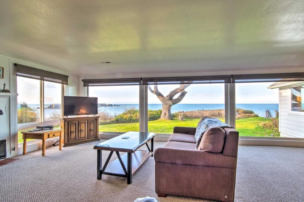 קוס ביי Cliffside Lighthouse Beach Home With Ocean View מראה חיצוני תמונה